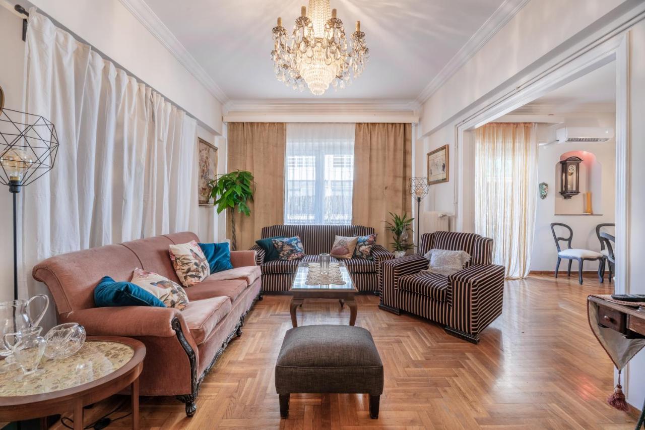Athens Parrot Apartment Luaran gambar