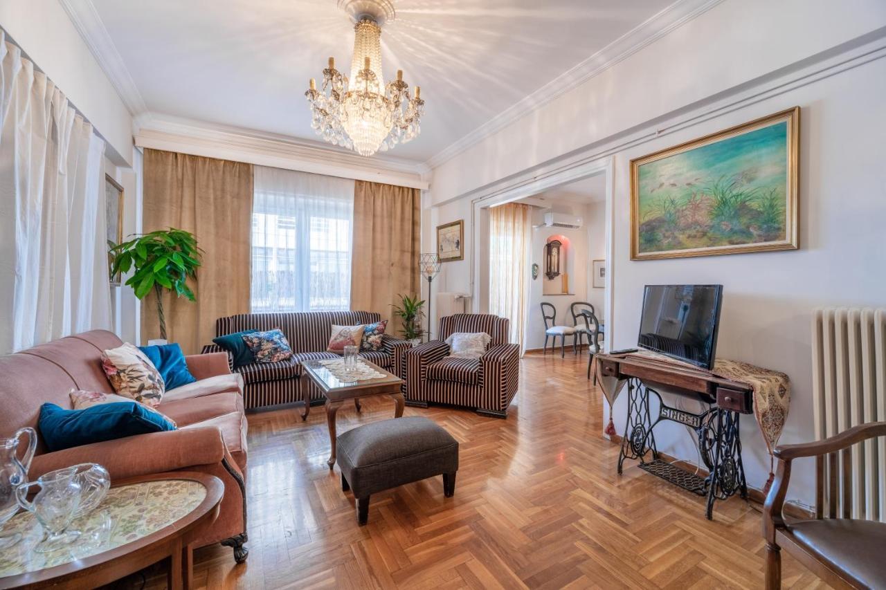 Athens Parrot Apartment Luaran gambar