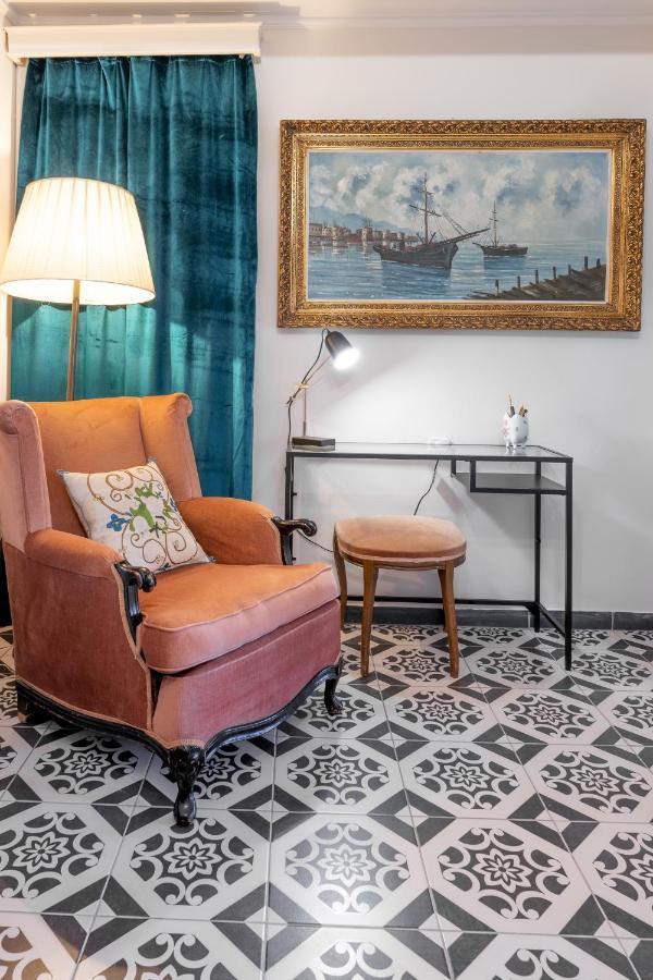 Athens Parrot Apartment Luaran gambar