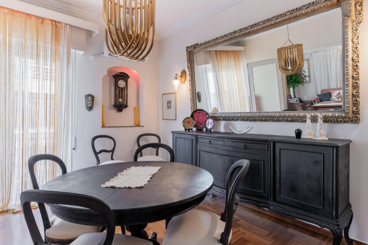 Athens Parrot Apartment Luaran gambar