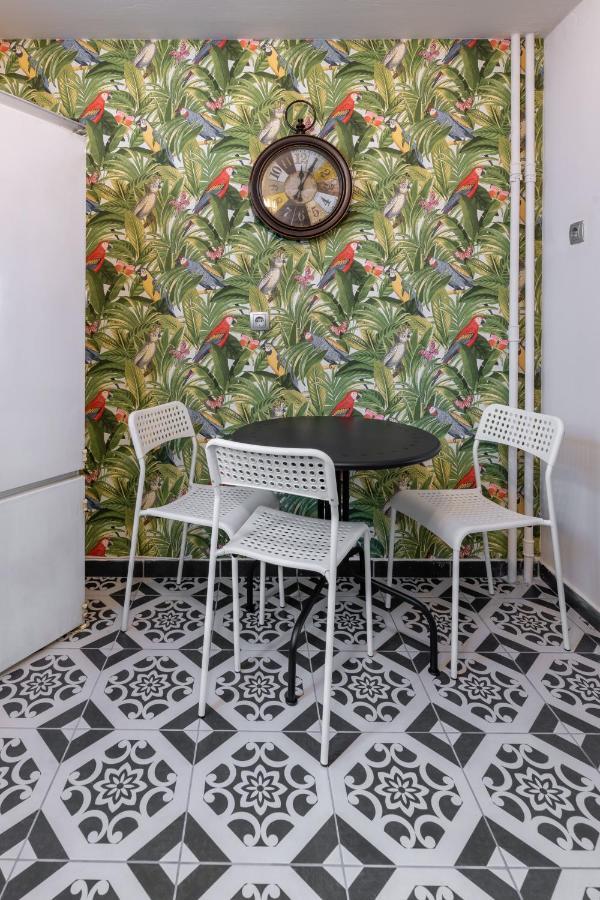 Athens Parrot Apartment Luaran gambar