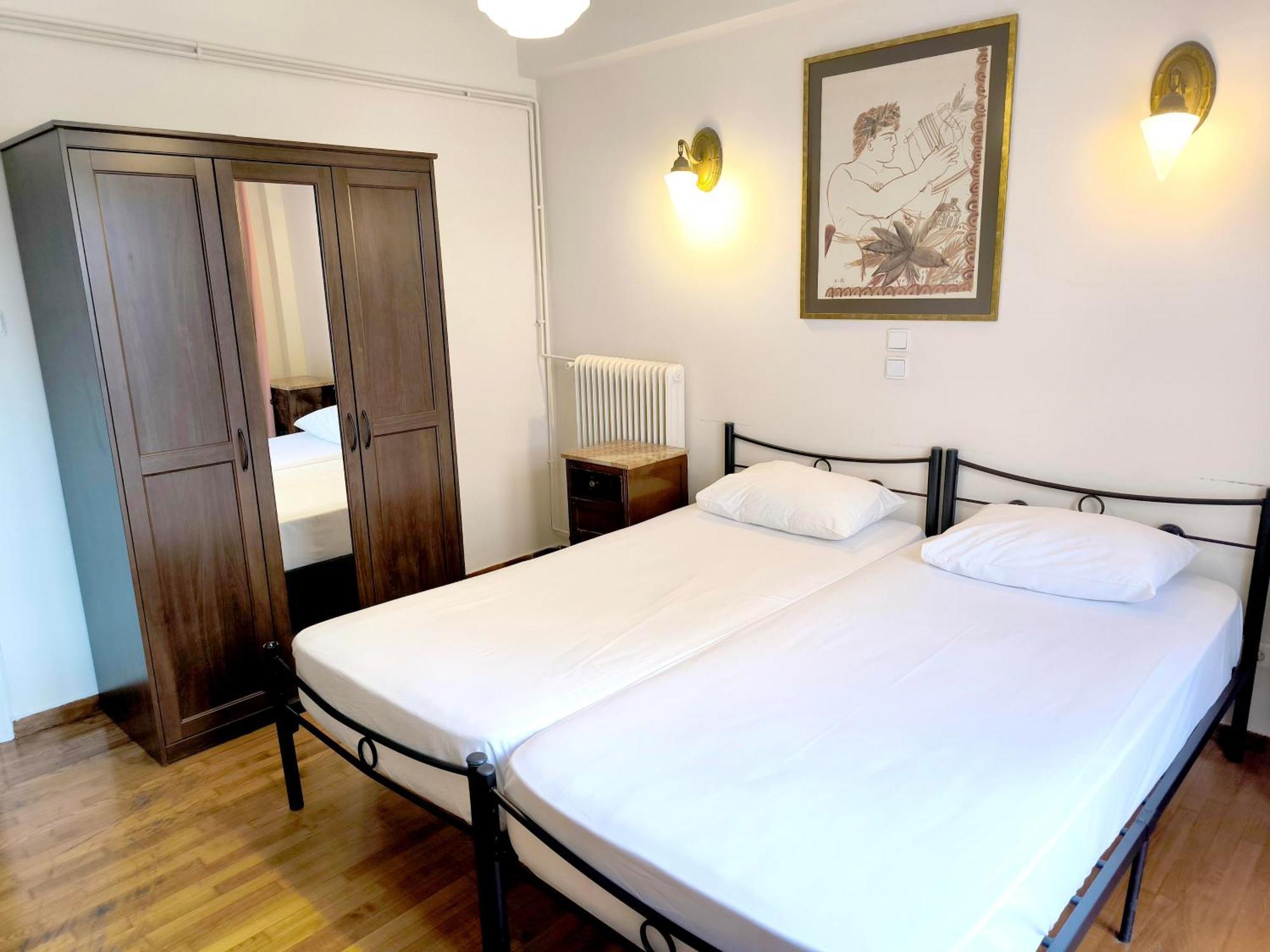 Athens Parrot Apartment Luaran gambar